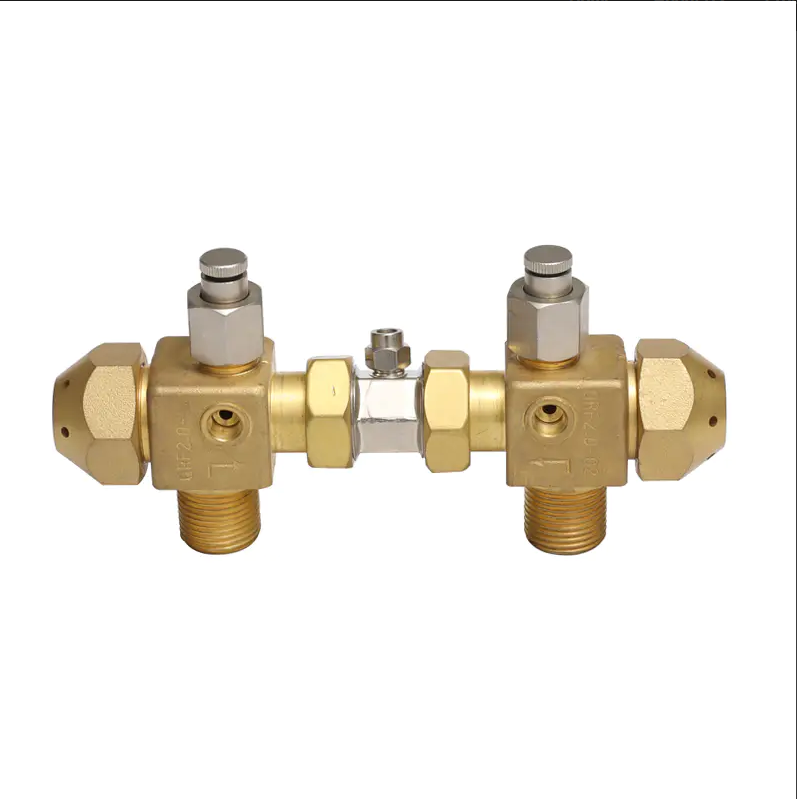 Potest ignis caligarum coupplings rupture aut Leak sub altus-pressura aqua fluxus?